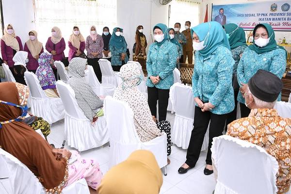 Sambut Ramadhan, TP PKK Sumut dan IWABA Medan Gelar Aksi Sosial di Hamparan Perak