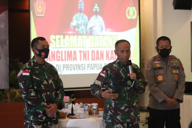 Pangdam XVII/Cenderawasih Hadiri Tatap Muka Panglima TNI dan Kapolri Bersama Tokoh Agama Kristen dan Katholik Provinsi Papua dan Papua Barat Secara Virtual