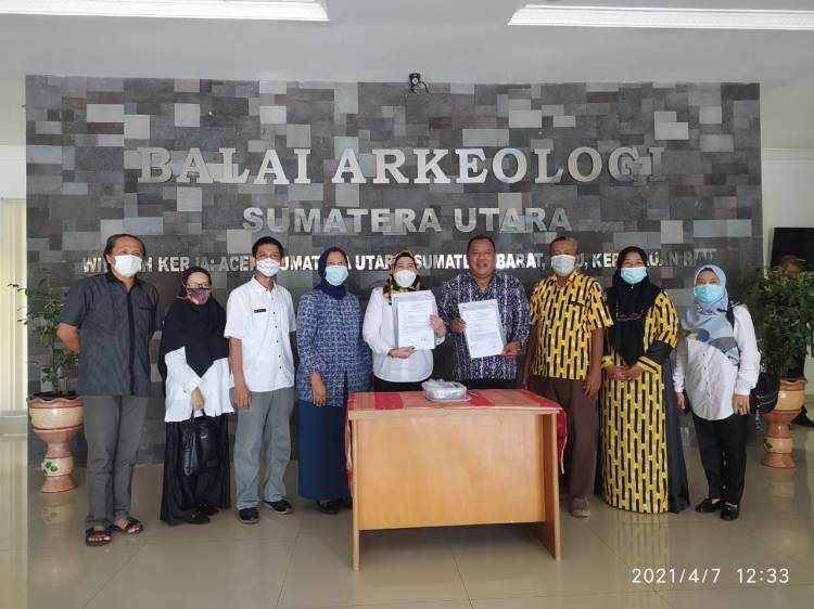 Pemkab Langkat Menerima Hibah Peninggalan Budaya Langkat dari Balai Arkeologi Sumut