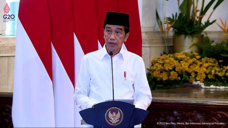 Sempurnakan Puasa, Jokowi Imbau Pejabat Negara Hingga Swasta Tunaikan Zakat Melalui BAZNAS