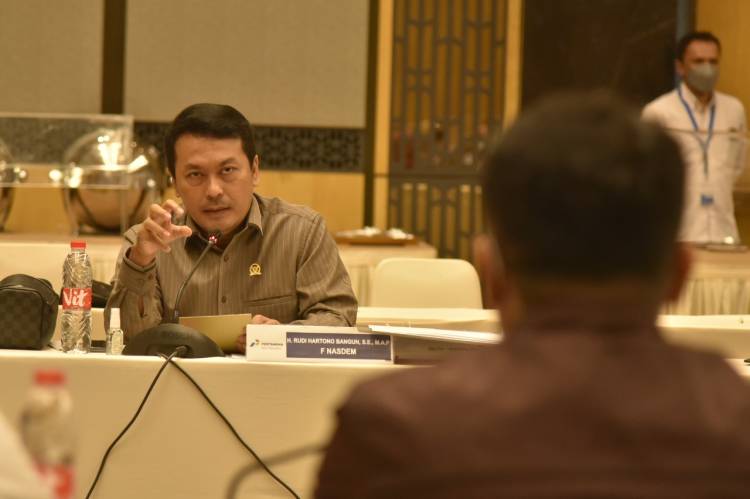 Rudi Hartono Bangun Desak Kejagung Selidiki Sampai Tuntas Kasus Korupsi Ekspor Minyak Goreng