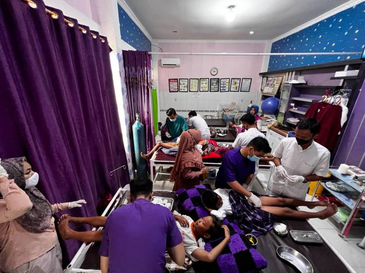 Komunitas Sedekah Bersama Laksanakan Sunat Rasul Gratis