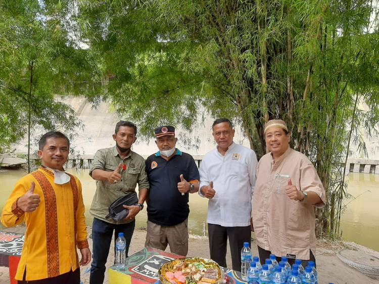 Ketua KADIN Medan Saksikan Serah Terima Taman Edukasi Bencana