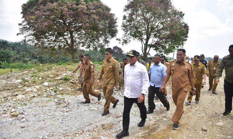  Edy Rahmayadi Jajal Jalan Alternatif Medan-Berastagi via Kutalimbaru, 9,75 Km Jalan yang Dulunya Rusak Parah Telah Dibangun