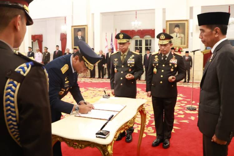 Panglima TNI Jadi Saksi Pelantikan Kepala Staf Angkatan Udara