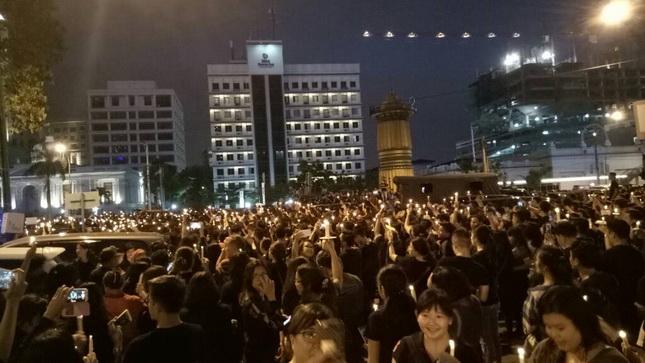 Komunitas Ahok di Medan Gelar Seribu Lilin di Lapangan Merdeka