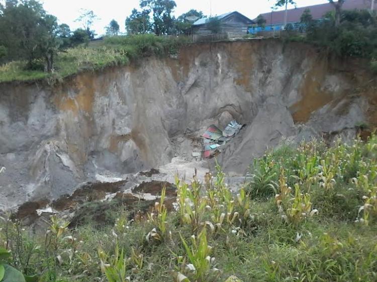 Bupati Tetapkan Tanggap Darurat Longsor Selama 7 Hari