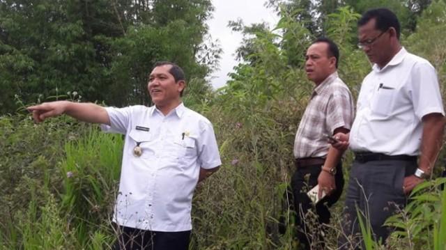Bupati Karo Tinjau Jalan Alternatif Penghubung Kabanjahe dengan Desa Ajijahe