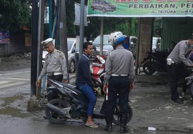Ops Patuh Toba 2017, Polsek Delitua Gelar Razia di Simpang Jalan STM