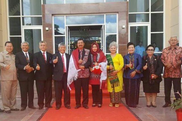Gubsu Paparkan Kondisi Sumut di Hadapan Jemaat HKBP Pearaja Tarutung