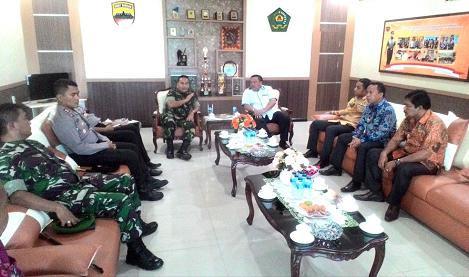 Danrem 023/KS Pimpin Rakor dengan Jajaran Forkopimda Kota Sibolga dan Pemkab Tapteng