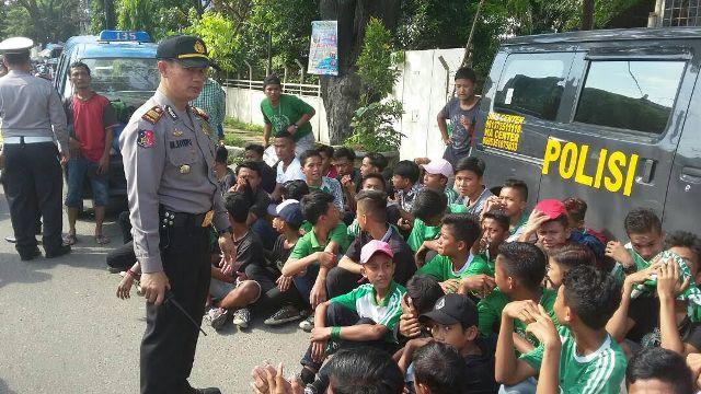 Jelang Laga PSMS Medan vs PSBL Langsa, Polsek Medan Barat Razia  Suporter