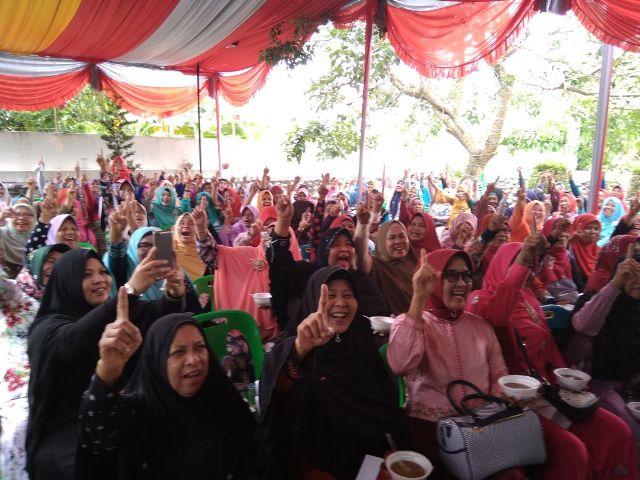 Perwiridan Kaum Ibu Deli Serdang dan Sergai Solid Menangkan Eramas