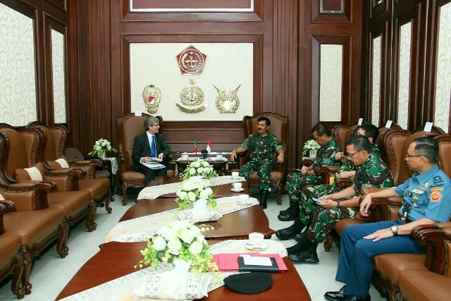 Panglima TNI Terima Kunjungan Kehormatan Dubes Portugal