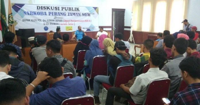 Terkait Peredaran Narkoba, Deputi Pemberantasan BNN RI Pimpin Diskusi Publik di Kampus UISU