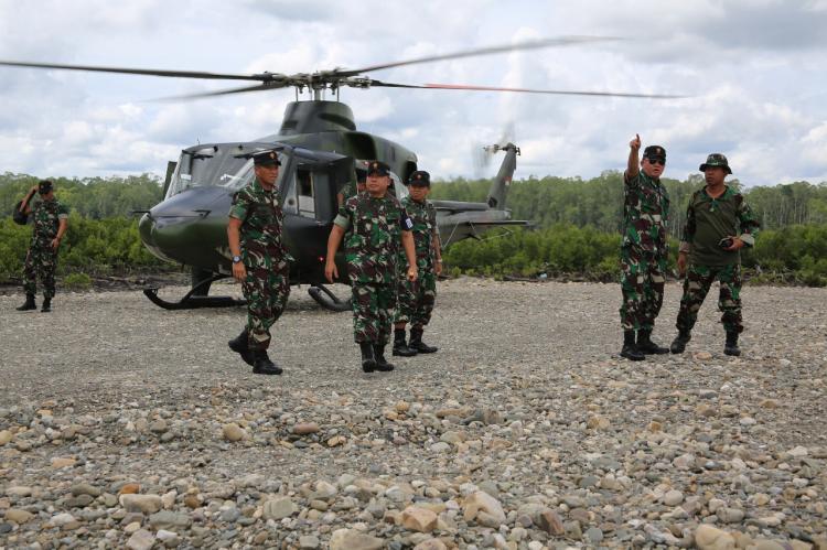 Asops Panglima TNI Tinjau Lokasi Latihan PPRC TNI 2018 di Timika