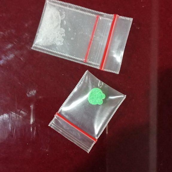 Penggerebekan Kos-kosan, Tersangka Ini Sempat Buang Sabu