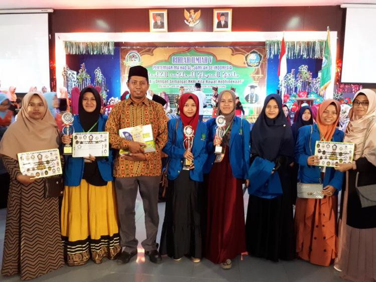 UIN Ar Raniry Kembali Raih Juara Rihlah Ilmiah Nasional