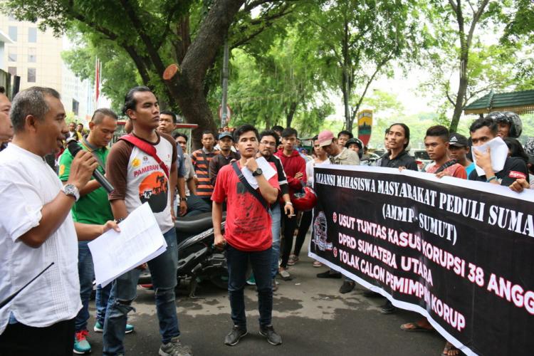 KPK Diminta Tahan Anggota DPRD yang Menjadi Tersangka Penerima Suap