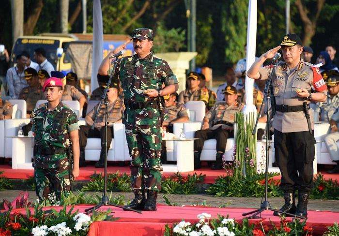 TNI/Polri Apel Gelar Pasukan Operasi Ketupat 2019