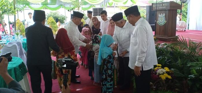 Buka Puasa Bersama, Kejari Deli Serdang Santuni Anak Yatim Piatu