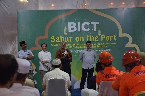 Belawan International Container Terminal Gelar Sahur On The Port