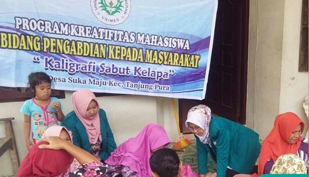 Tingkatkan Ekonomi Keluarga, Mahasiswa Unimed Beri Pelatihan IRT di Tanjung Pura