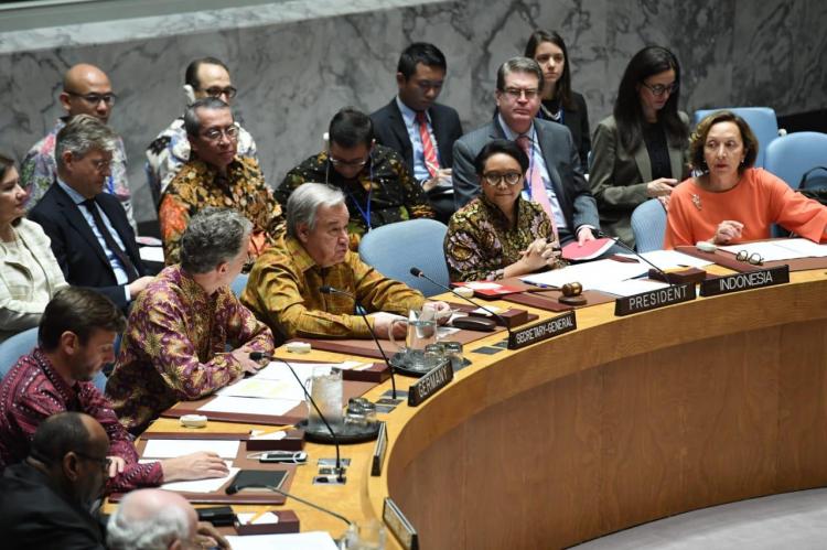 Dipimpin Menlu Retno, Diplomasi Batik Warnai Sidang Dewan Keamanan PBB