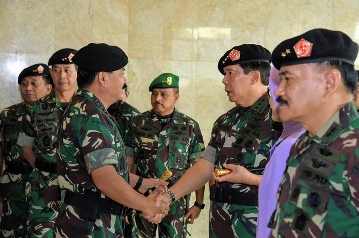 Sembilan Perwira Tinggi TNI Naik Pangkat