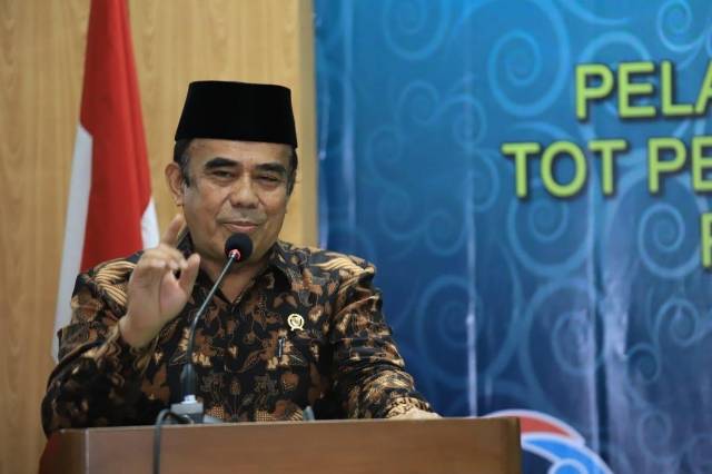 Pandemi Covid-19 Belum Berakhir, Menag Imbau Warga Salat Id di Rumah dengan Keluarga Inti