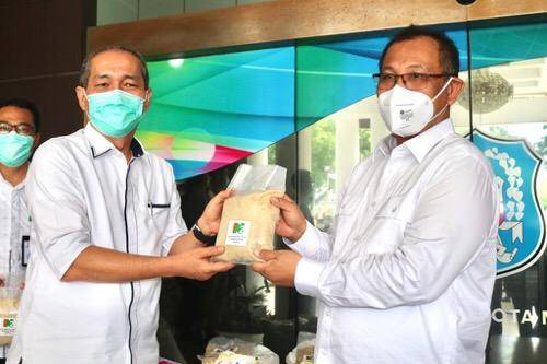 Dua Ton Gula dari PTPN II Diterima Pemko Medan