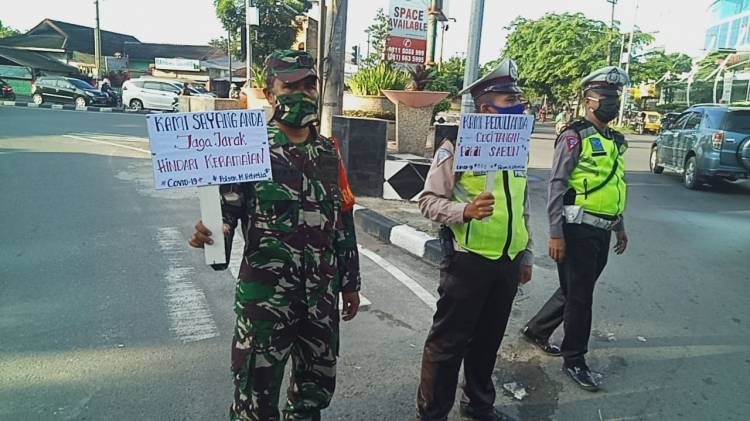 Unik dan Kreatif, Begini Cara Polsek Medan Helvetia Kampanye Lawan Corona 
