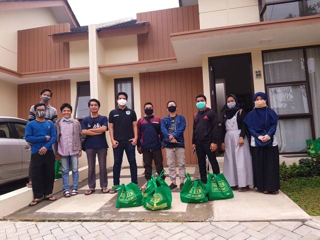 Angkatan Muda Padang Lawas Berbagi Sembako untuk Mahasiswa Perantau di Jabodetabek