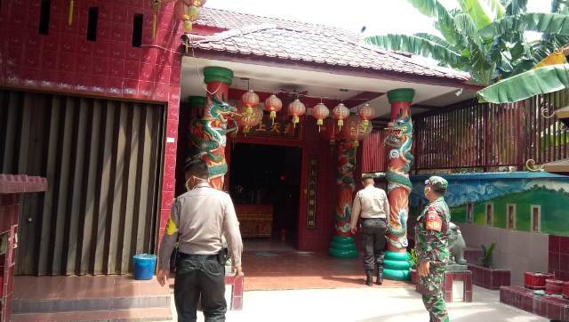 Tri Suci Waisak, Polsek Medan Helvetia Patroli Bersama TNI
