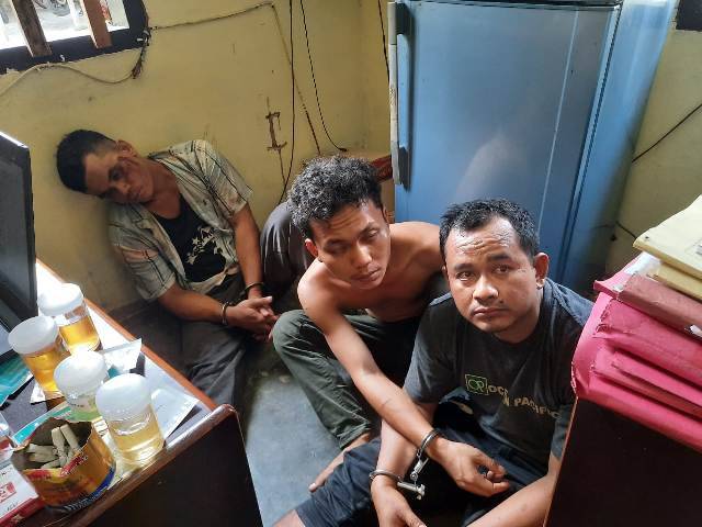 Oknum Polisi Pesta Sabu di Sei Mencirim, 7 Pria Diamankan Polsek Kutalimbaru