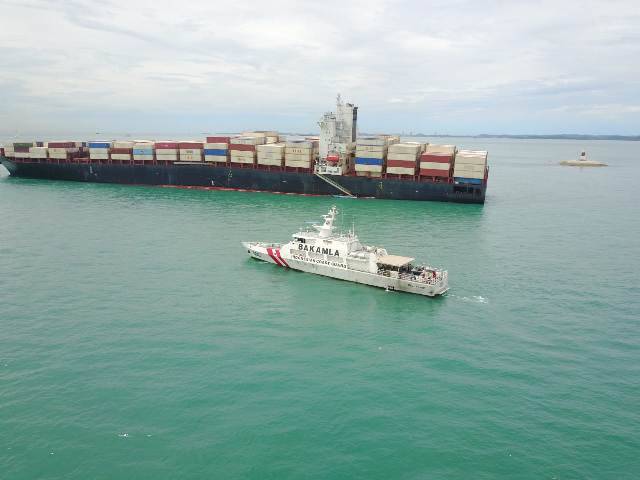 Kapal Tanker Berbendera Iran Kandas di Batam, Bakamla RI Bantu Terjunkan KN Belut Laut-406