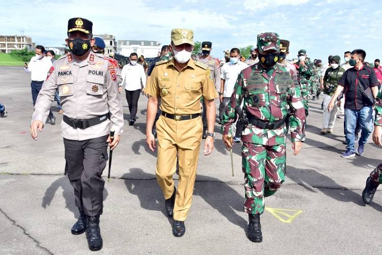 Edy Rahmayadi Pimpin Apel Operasi Ketupat Toba 2021, Gubernur Minta Personel Berikan Pelayanan Terbaik kepada Masyarakat