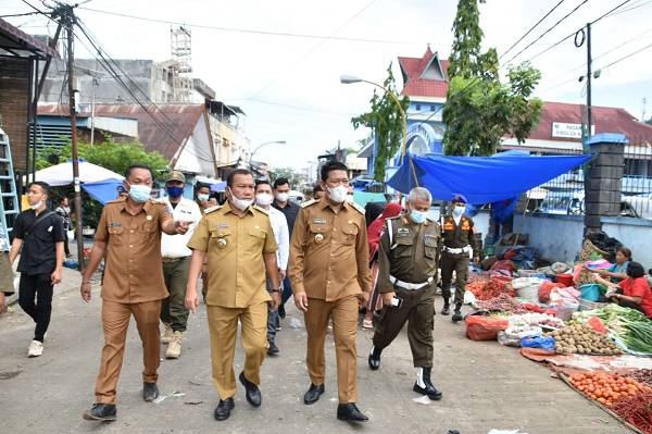 Tinjau Relokasi Pasar Sibolga Nauli, Wali Kota Peringatkan Kepala Dinas Terkait