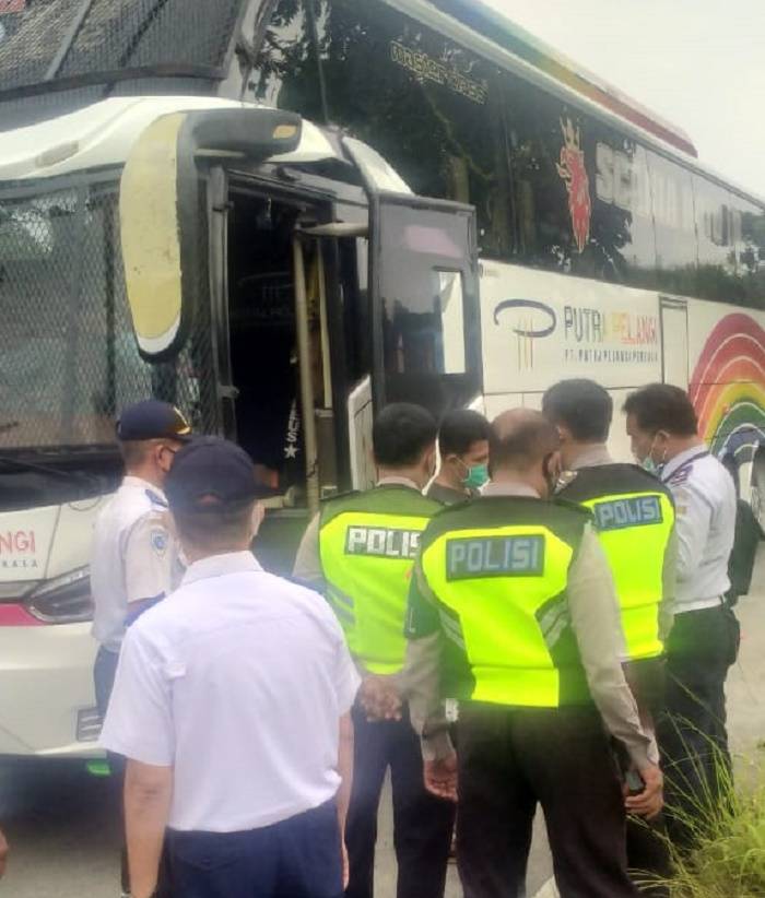 Kasat Lantas Polrestabes Medan Monitoring Bus Antar Kota Antar Provinsi, Tak Patuhi Permenhub Izin Operasional Bakal Dicabut