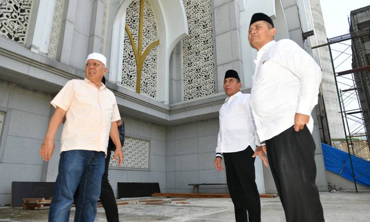 Gubernur Sumut Minta Kontraktor Rampungkan Pembangunan Masjid Agung 15 Agustus 2023