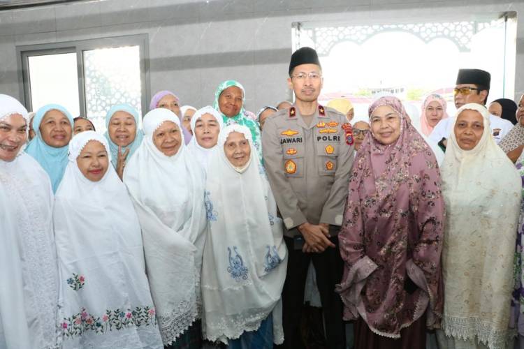 Wakapolda Sumut Safari Subuh Jumat Berkah, Dengarkan Curhat Masyarakat
