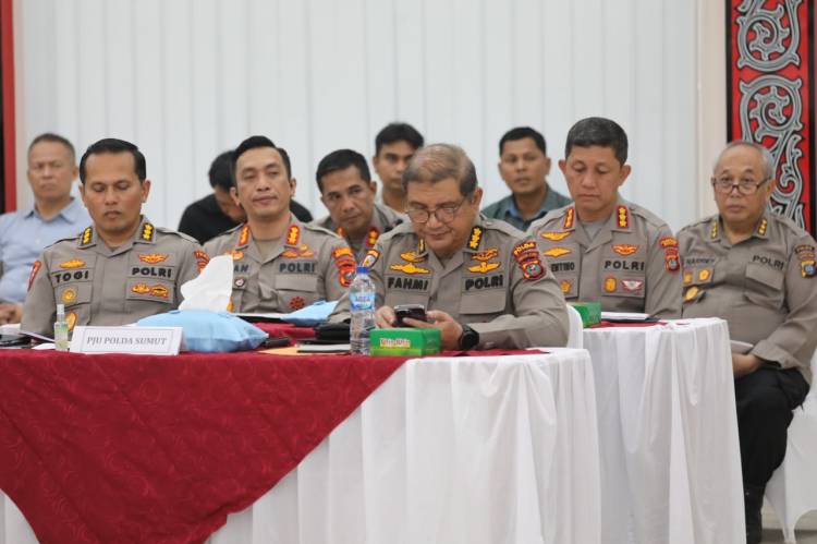 Kapolrestabes Medan Hadiri Rapat Kordinasi Pengamanan HUT Dekranas ke-43 di Polda Sumut