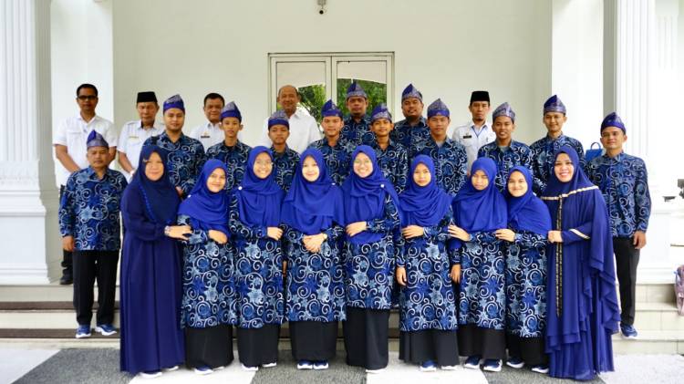 Plt Bupati Langkat Melepas Kafilah Langkat Ikuti STQ Sumut