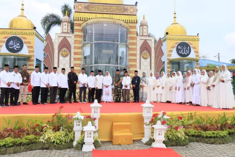 Walikota Binjai Lepas Pawai Taaruf Pembukaan MTQ Ke-55 Tingkat Kota Binjai