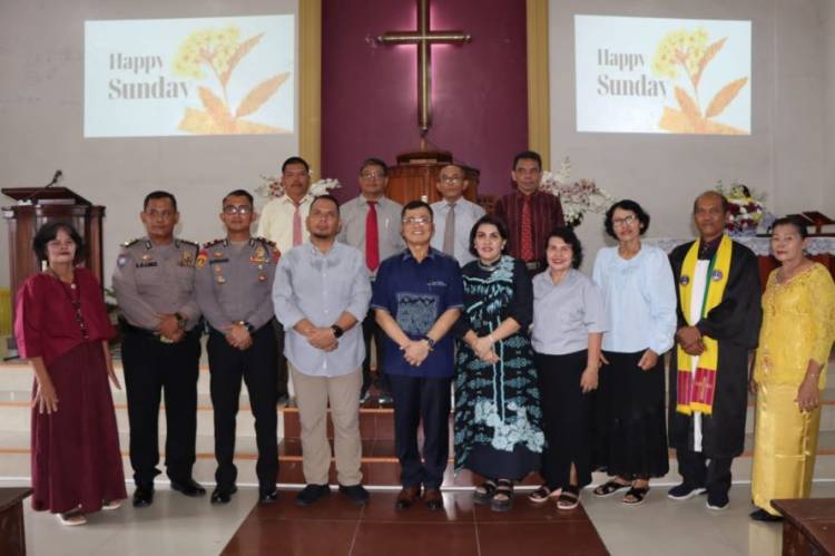 Ibadah Minggu di Gereja GBKP Jalan Jalan Binjai Km 10, Kapolrestabes Medan : Jauhi Narkoba
