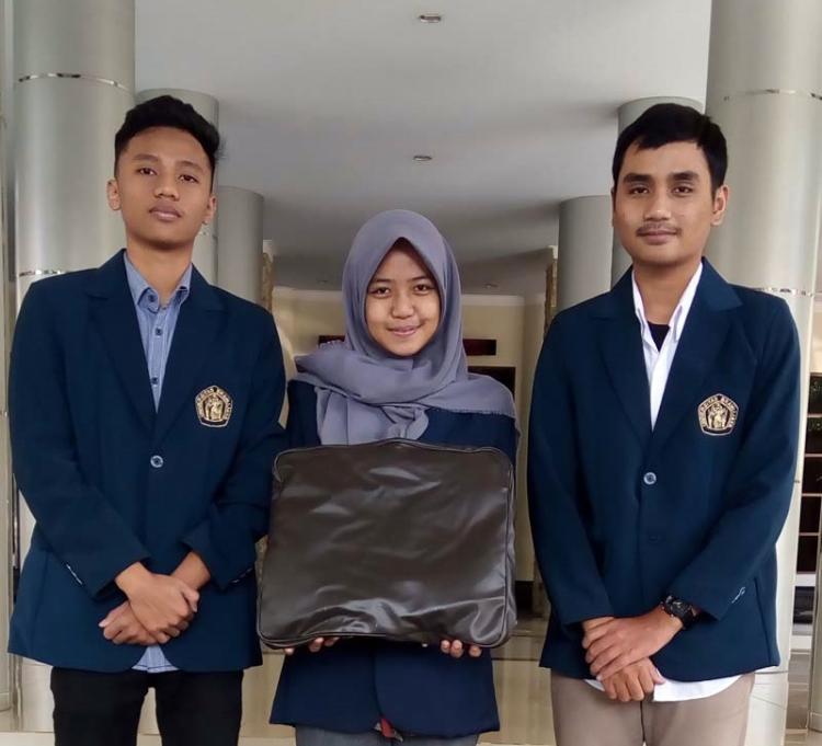 Alakantuk, Alas Duduk Anti Kantuk dari Tiga Mahasiswa Unibraw