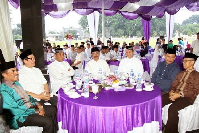 Gubernur Sumut Hadiri Buka Puasa Dan Syukuran Kenaikan Pangkat Pangkosek Hanudnas III Medan