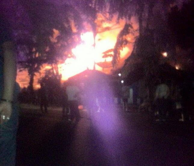 13 Rumah di Asrama Polantas Kisaran Dilalap Api