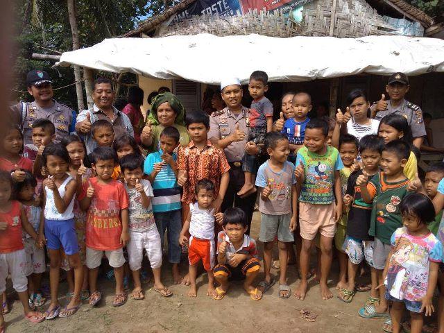 Sambut HUT Bhayangkara, Polsek Delitua Sambangi Masyarakat Kurang Mampu