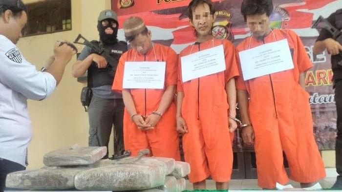 Polda Sumsel Gagalkan Peredaran 13 Kg Ganja Asal Aceh